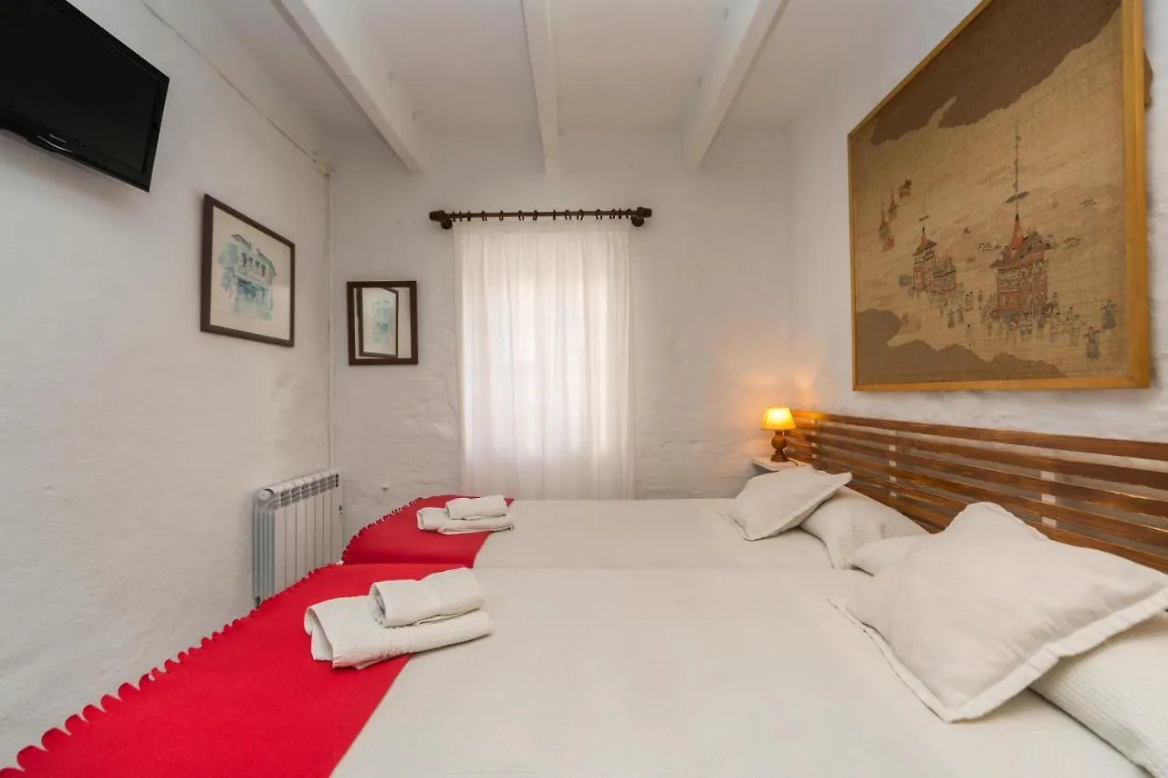 Hostal S'Engolidor Santo Tomas 0*,